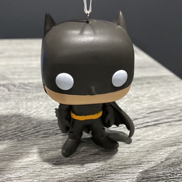 Hallmark | Funko Pop!: Batman (2022) - Tree Ornament - Picture 7 of 12